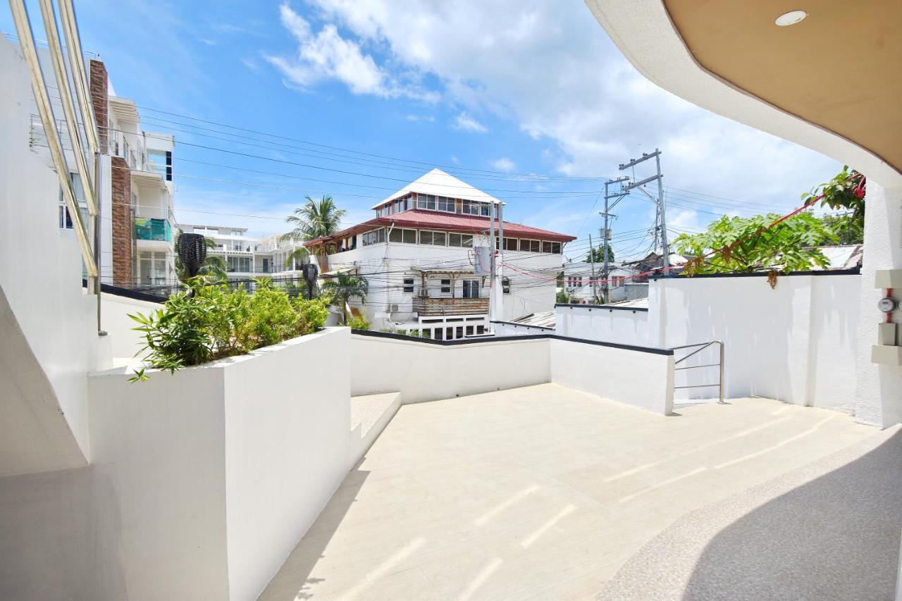Balabag  Blue Suites Boracay מראה חיצוני תמונה