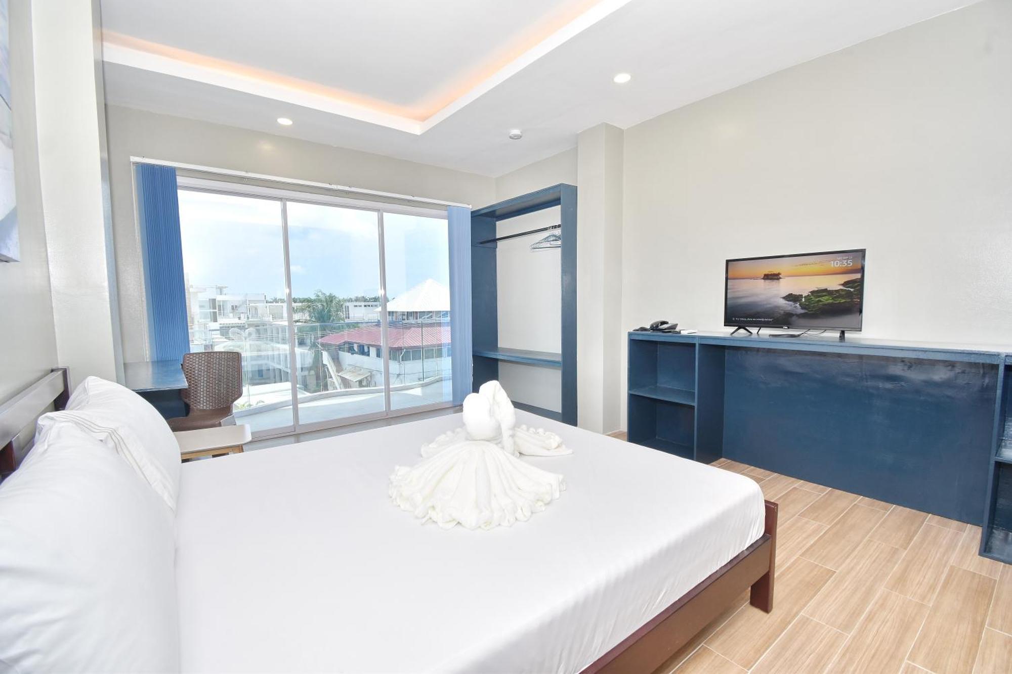 Balabag  Blue Suites Boracay מראה חיצוני תמונה